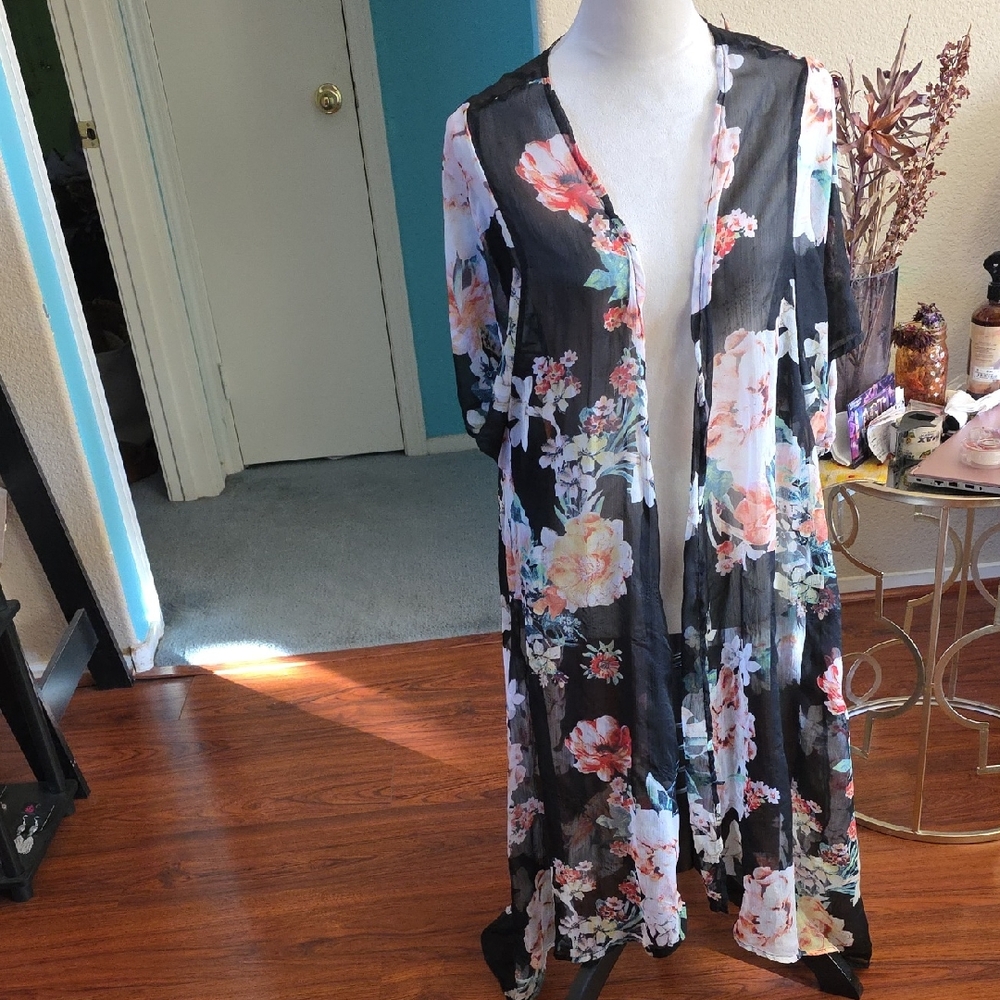 Band of Gypsies Sheer Floral Kimono